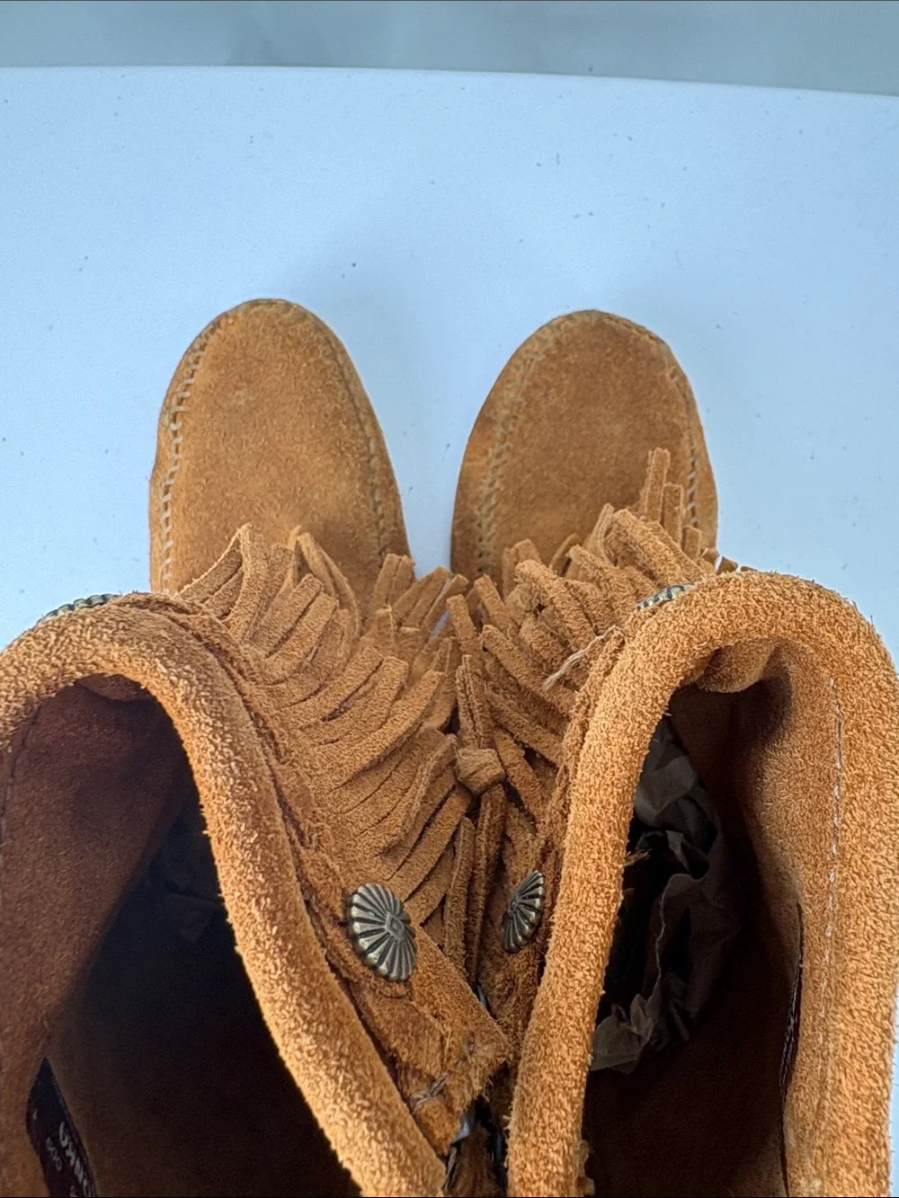 🐨 Minnetonka Kids Triple Fringe Suede Boots - Brown